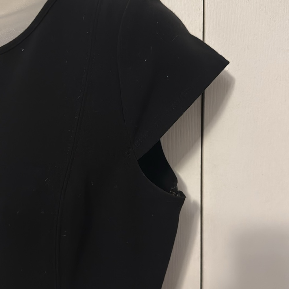 Loft Sz 8 Black Stitched pattern Skater Dress GUC BP1 - Picture 2 of 8
